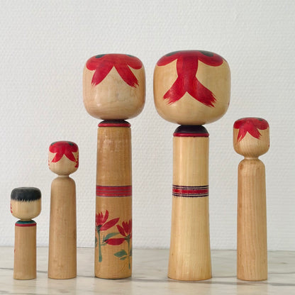 Set of 5 Vintage Japanese Kokeshi Doll