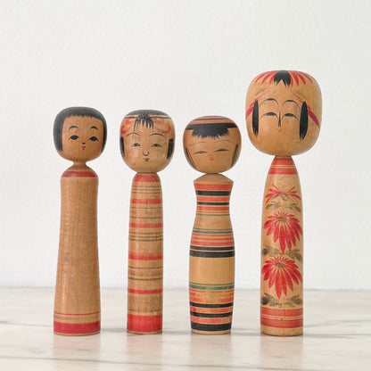 Set of 4 Vintage Japanese Kokeshi Doll Floral