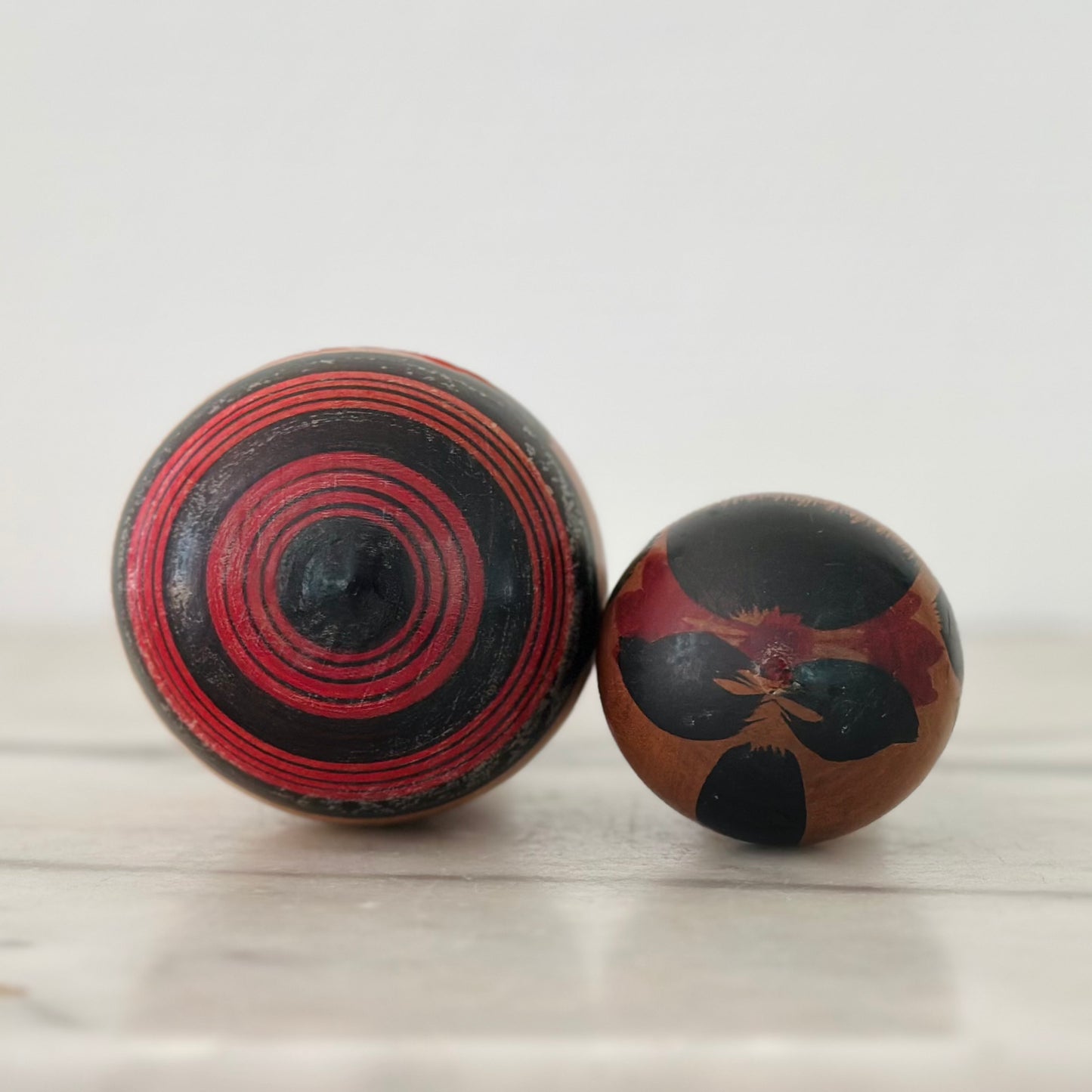 Pair of Vintage Japanese Kokeshi Doll Black and Red