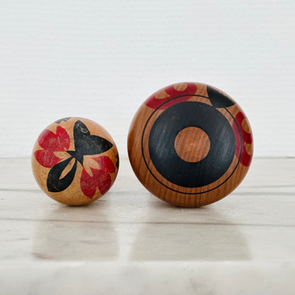 Pair of Vintage Japanese Kokeshi Doll Floral