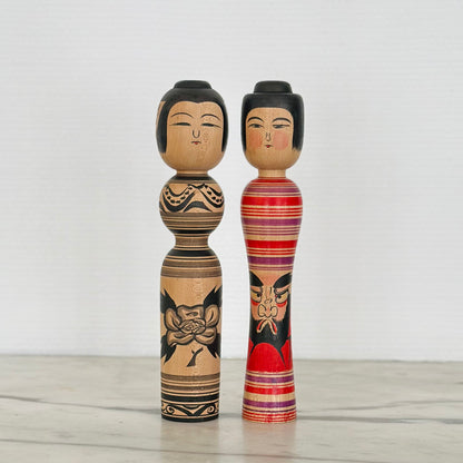 Pair of Vintage Japanese Kokeshi Doll Black Flower and Red Daruma