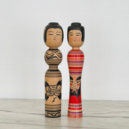 Pair of Vintage Japanese Kokeshi Doll Black Flower and Red Daruma