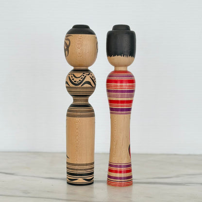 Pair of Vintage Japanese Kokeshi Doll Black Flower and Red Daruma