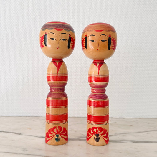 Pair of Vintage Japanese Kokeshi Dolls Tapered Waist