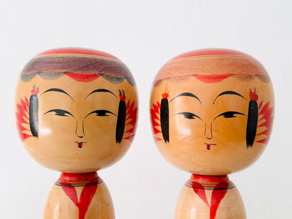 Pair of Vintage Japanese Kokeshi Dolls Tapered Waist
