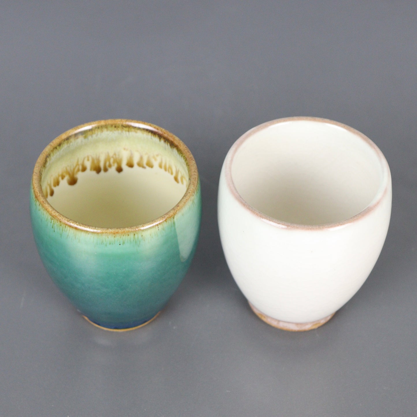 Pair of "Meoto" Tea Cups White and Green