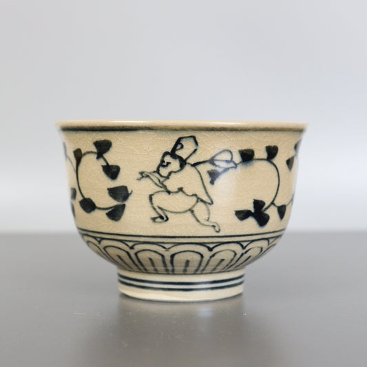 Beige Chawan Indigo Blue Motifs