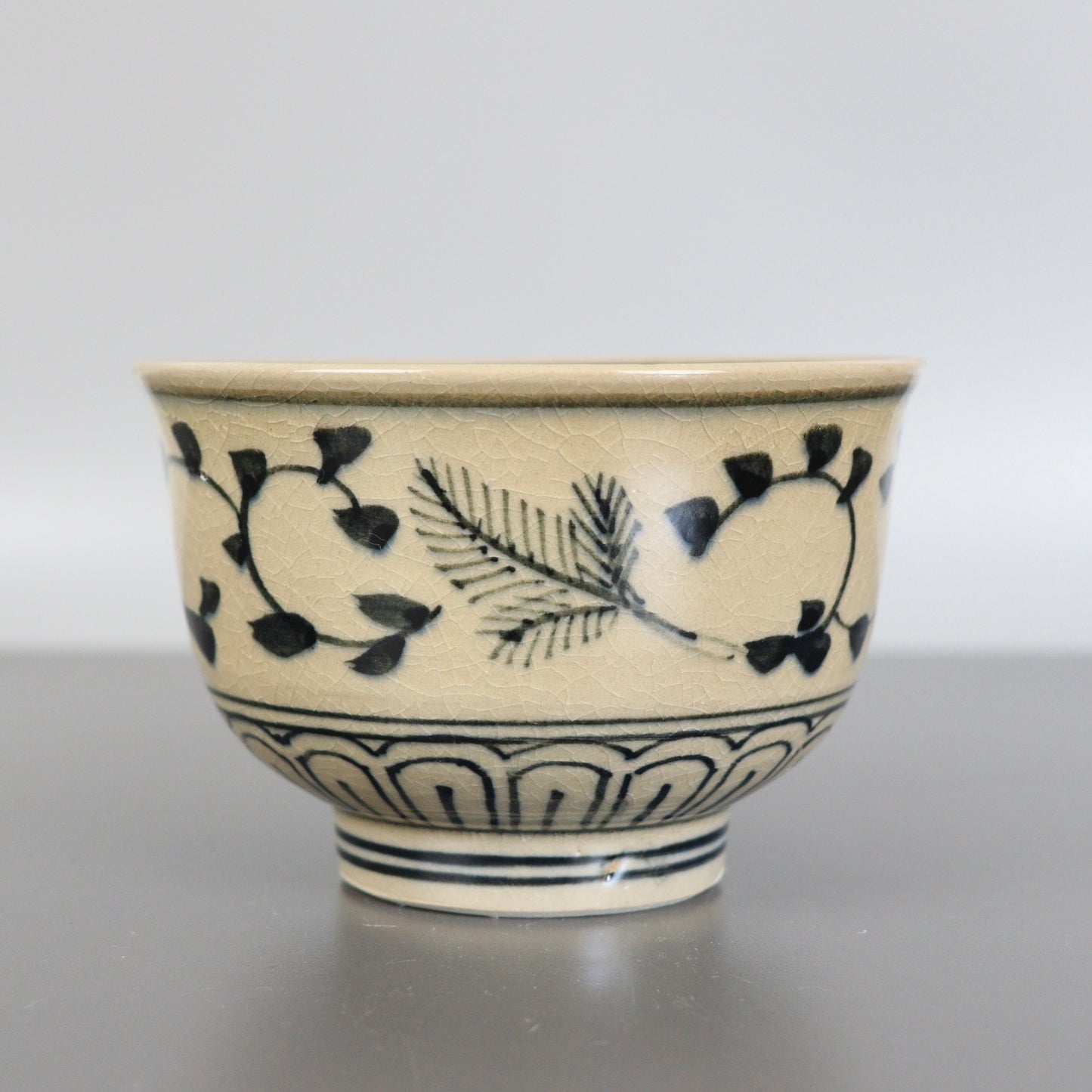 Beige Chawan Indigo Blue Motifs