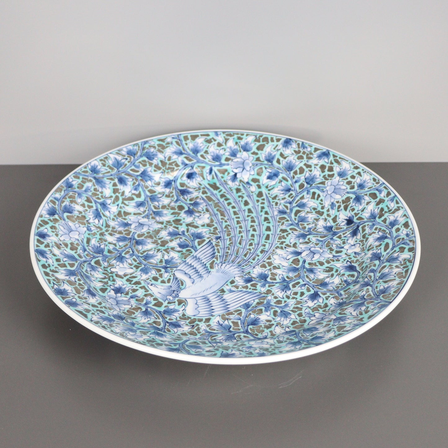 Platinum-painted Porcelain Plate by Fujii Shumei